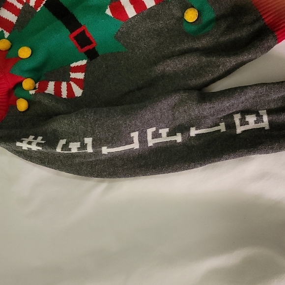 Well Worn Holiday Sweater "Elfie" ELF Sweater - Picture 4 of 7